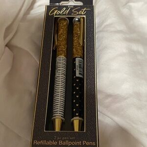 The Gold Set Refillable Ballpoint Pen Set - Black & White and with Gold Accents